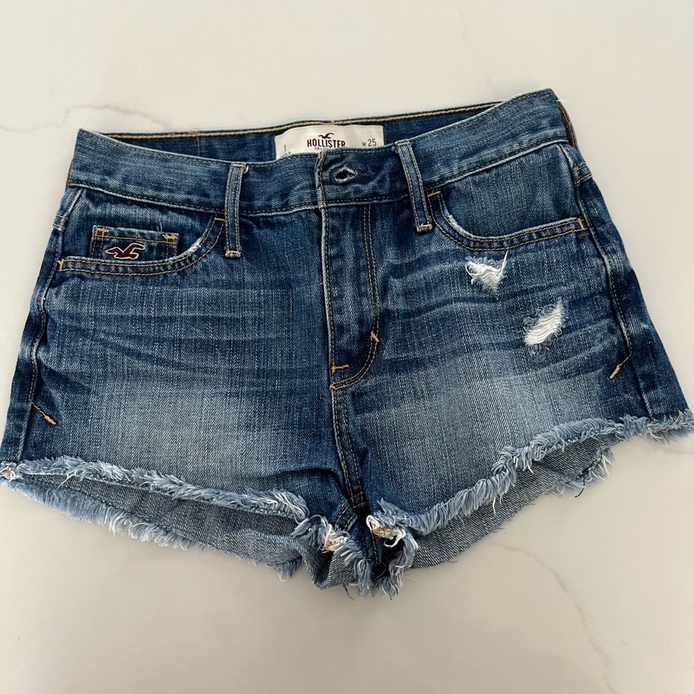Hollister Women Shorts, Distressed Frayed Short Jean Shorts, Sz 1/25